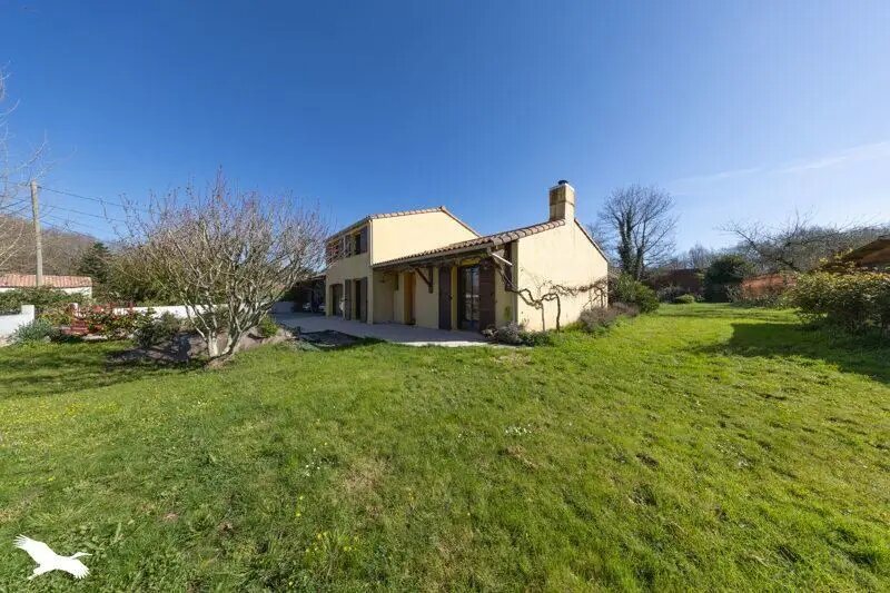 Maison à vendre, 128m², Landeronde