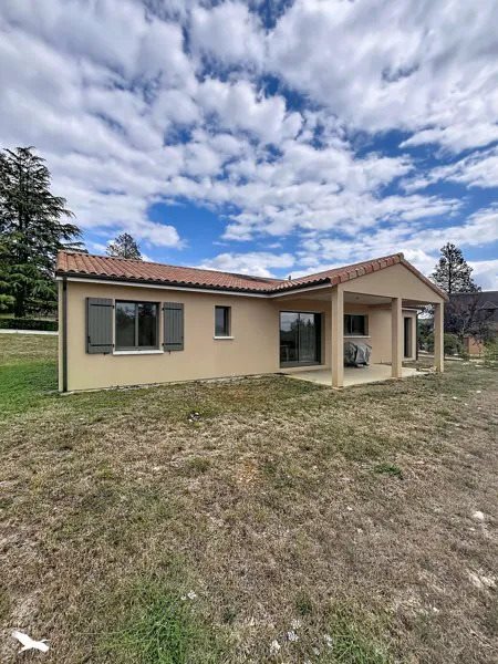 Maison à vendre, 101m², Cubjac