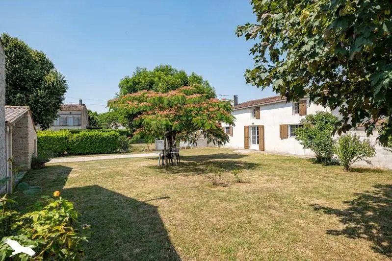 Maison à vendre, 132m², Rétaud