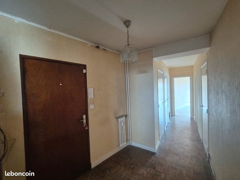Appartement à vendre, 72m², Montluçon