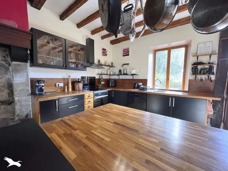 Maison à vendre, 199m², Saint-Priest-la-Feuille