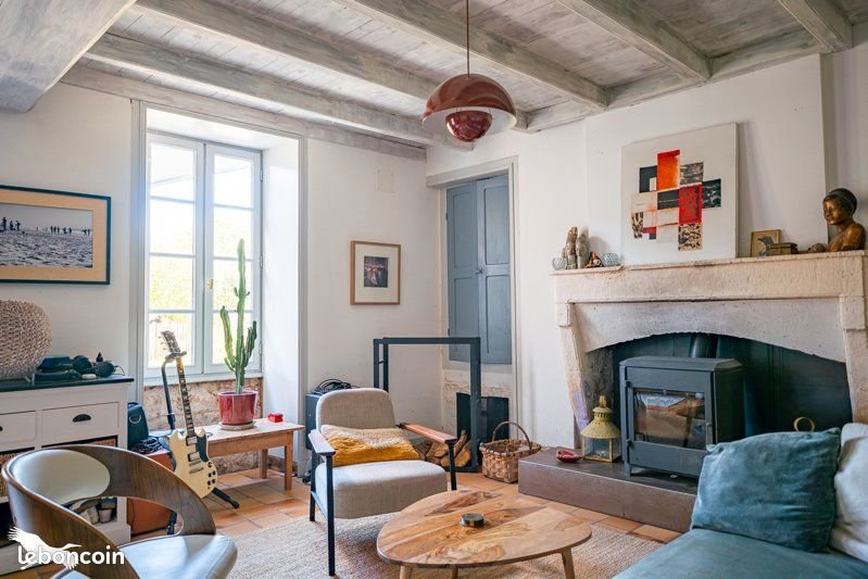 Maison à vendre, 152m², Louzignac
