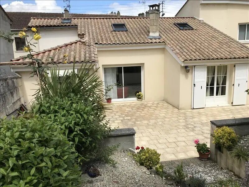 Maison à louer, 158m², Angoulême