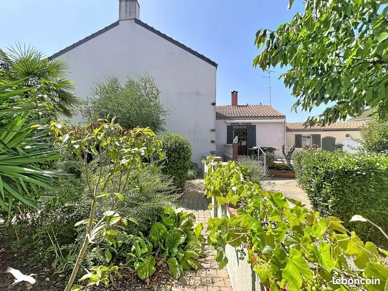 Maison à vendre, 165m², Nieul-le-Dolent