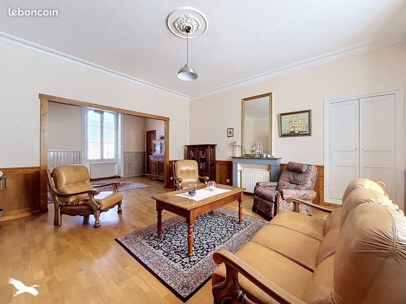 Maison à vendre, 165m², Nieul-le-Dolent