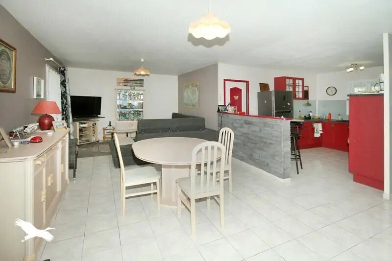 Maison à vendre, 92m², Mensignac