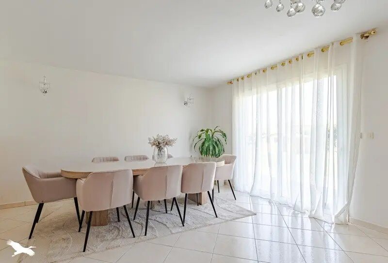 Maison à vendre, 166m², Carbon-Blanc