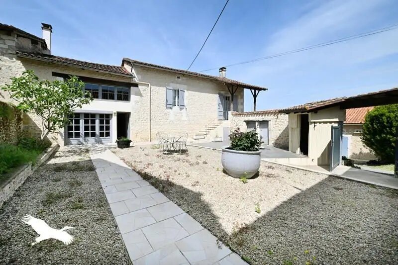 Maison à vendre, 150m², Salles-Lavalette