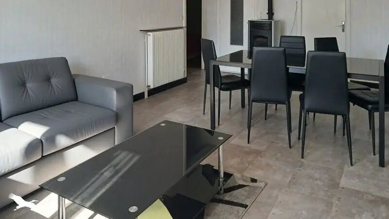 Maison à vendre, 68m², Saint-Laurent-sur-Gorre