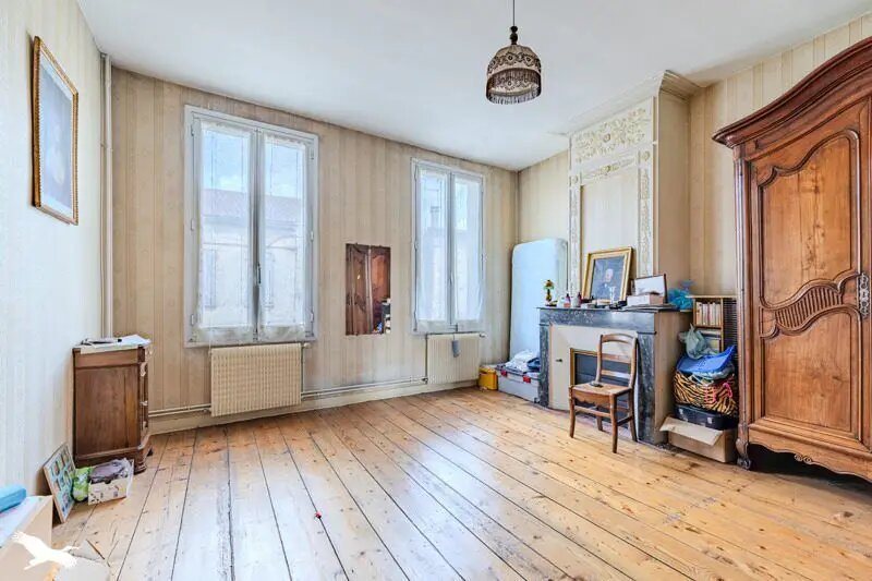 Maison à vendre, 220m², Castillon-la-Bataille