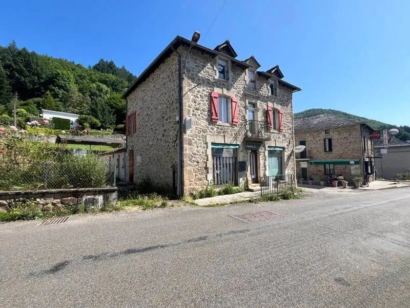 Maison à vendre, 104m², Laval-de-Cère