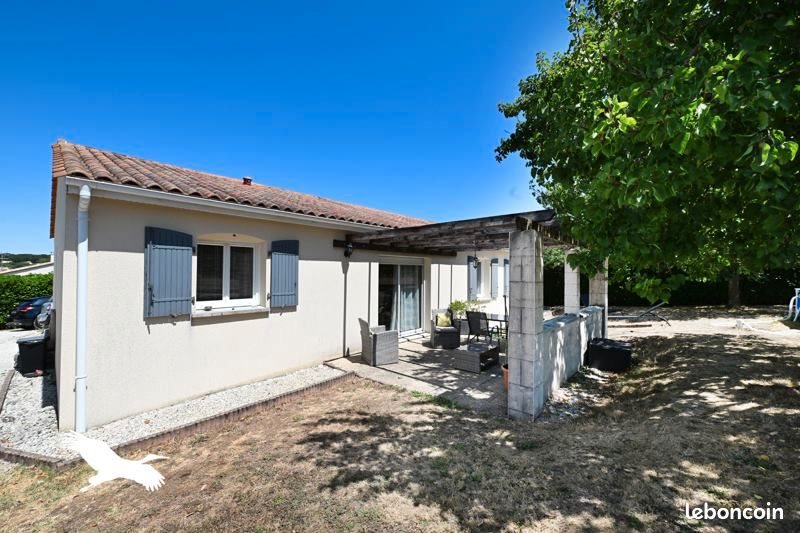 Maison à vendre, 109m², Roullet-Saint-Estèphe