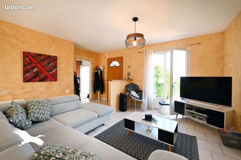 Maison à vendre, 109m², Roullet-Saint-Estèphe