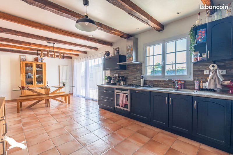 Maison à vendre, 152m², Pont-l'Abbé-d'Arnoult