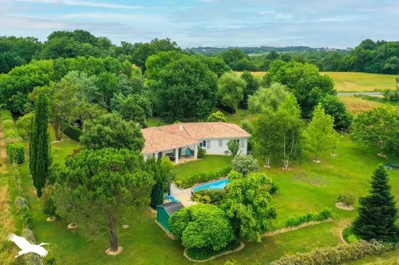 Maison à vendre, 141m², Larée