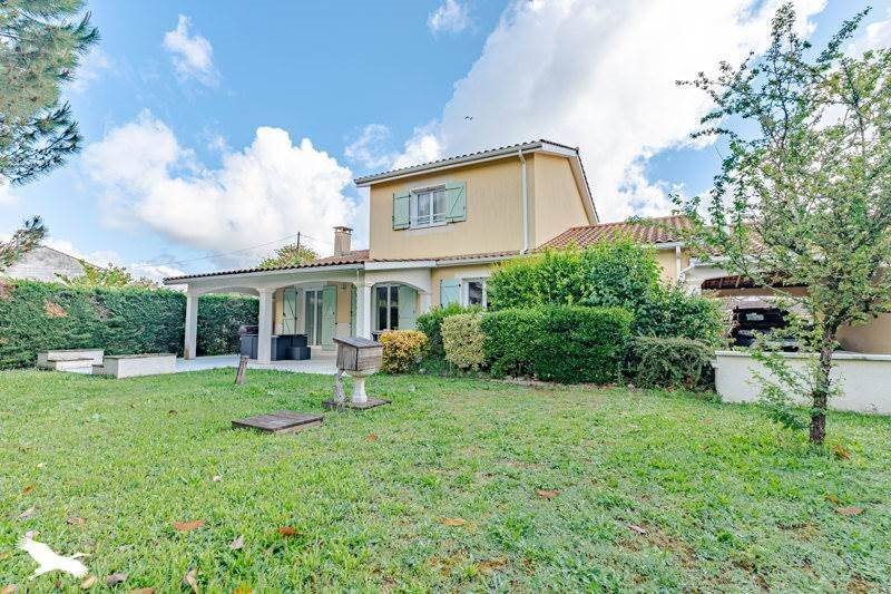 Maison à vendre, 135m², Virelade