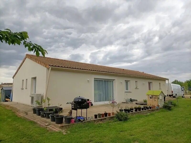 Maison à vendre, 139m², Montpon-Ménestérol