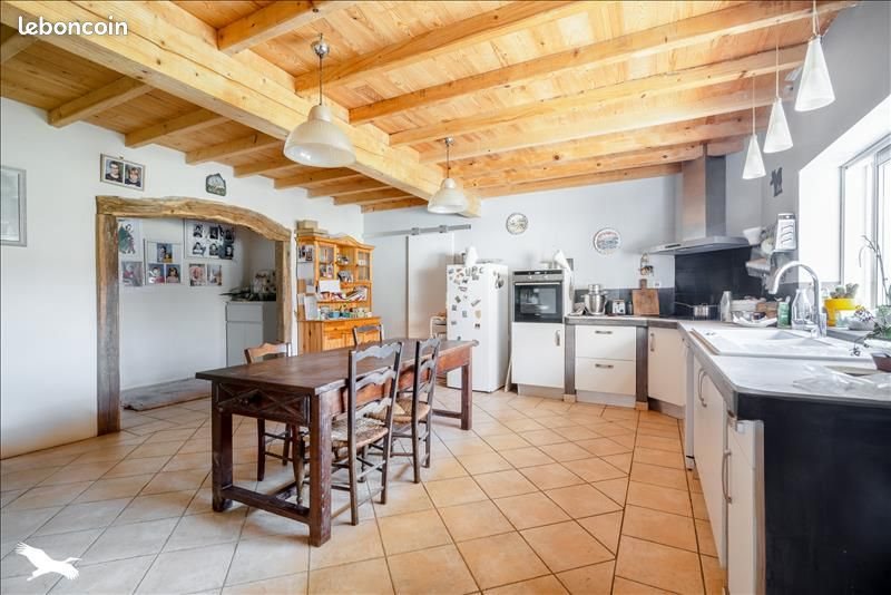 Maison à vendre, 210m², Léguevin