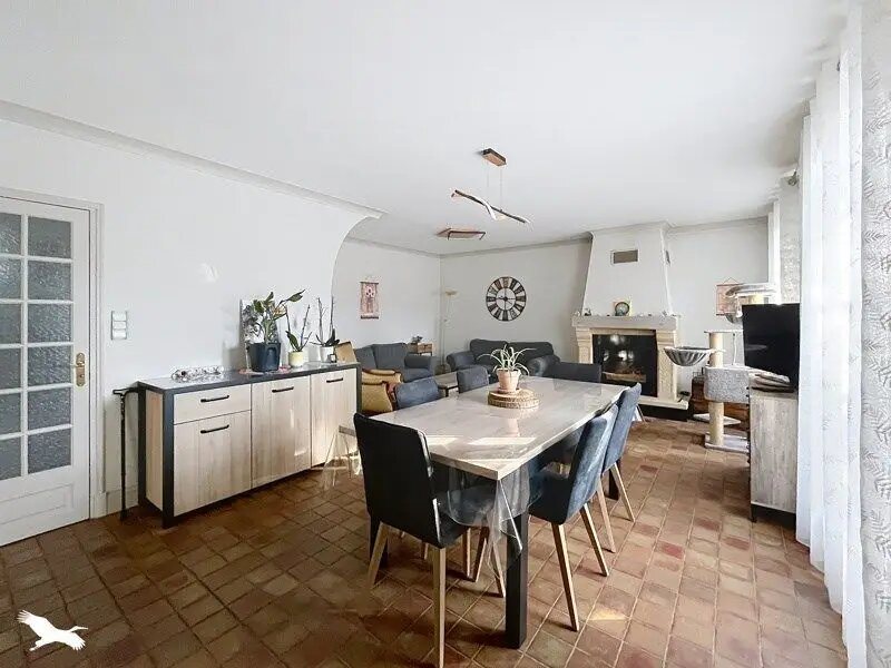 Maison à vendre, 131m², Terrasson-Lavilledieu
