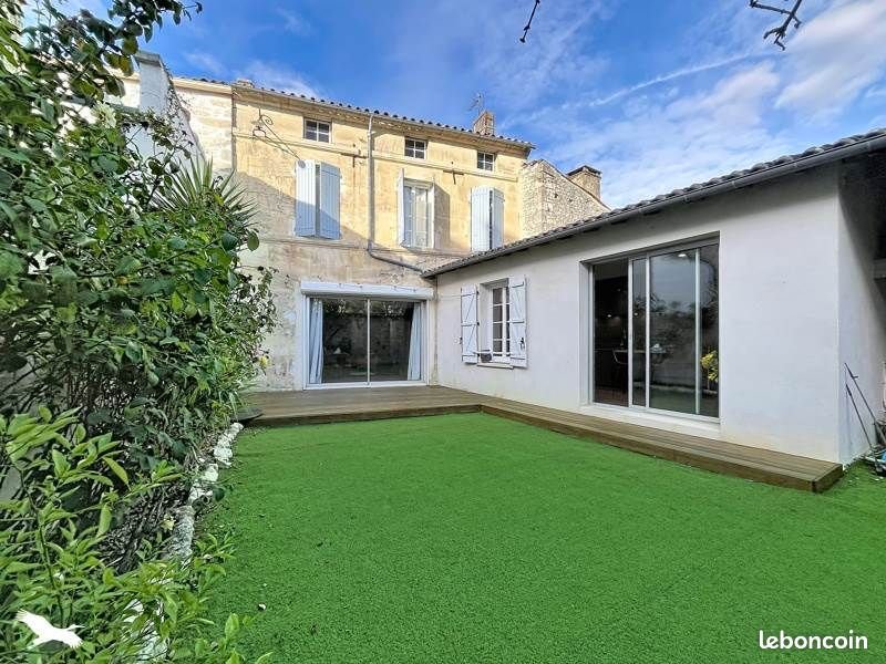 Maison à vendre, 143m², Matha