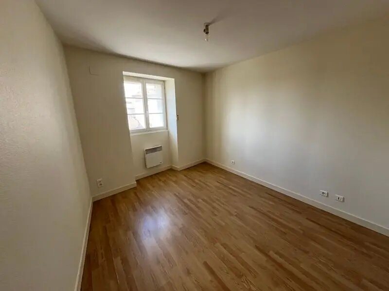 Appartement à louer, 56m², Châteauneuf-sur-Charente