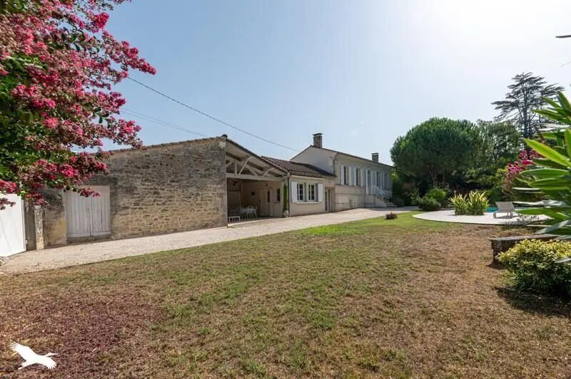 Maison à vendre, 137m², Saint-Seurin-de-Cadourne