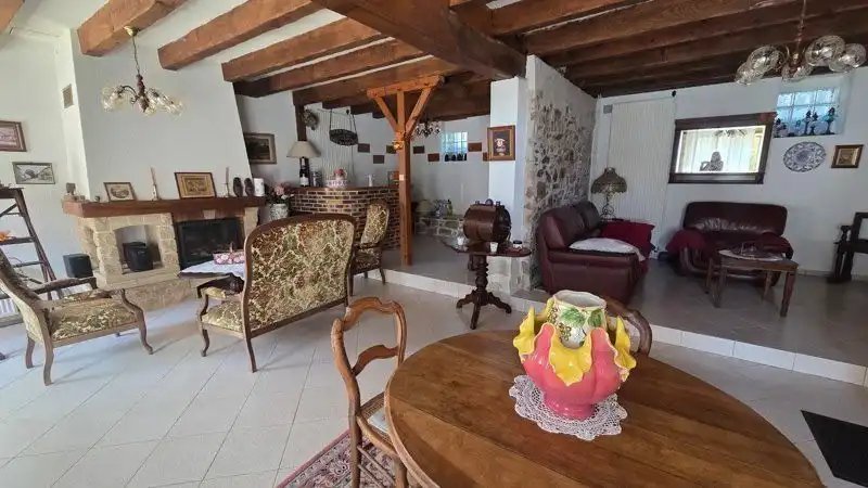 Maison à vendre, 160m², Meilhards
