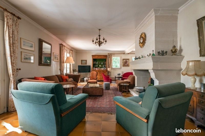 Maison à vendre, 221m², Trélissac