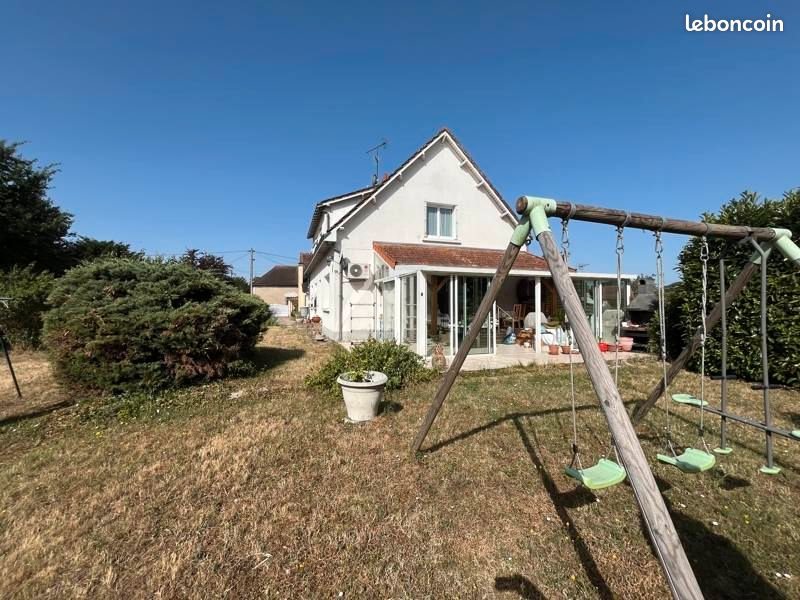 Maison à vendre, 272m², Dangé-Saint-Romain