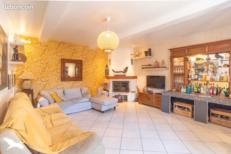 Maison à vendre, 259m², Saint-Plancard