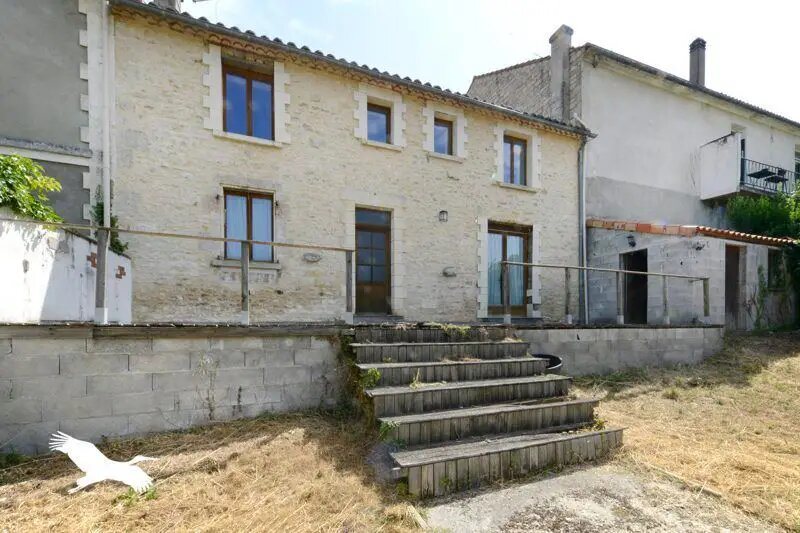 Maison à vendre, 152m², Touvre