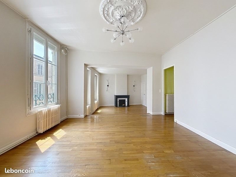 Maison à vendre, 323m², Mauzé-sur-le-Mignon