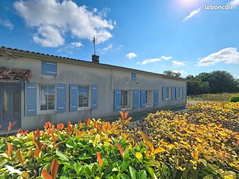 Maison à vendre, 100m², Thénac
