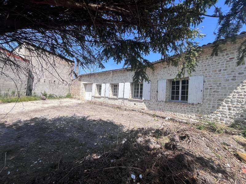 Maison à vendre, 95m², Montmoreau-Saint-Cybard