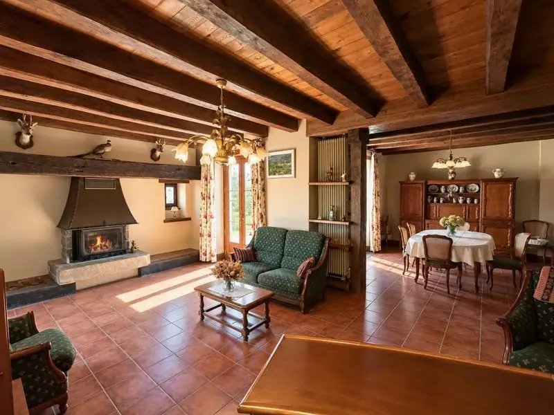 Maison à vendre, 230m², Saint-Étienne-de-Maurs