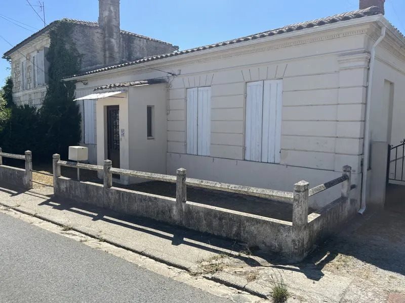 Maison à vendre, 125m², Saint-Estèphe