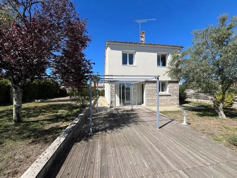 Maison à louer, 106m², Port-d'Envaux