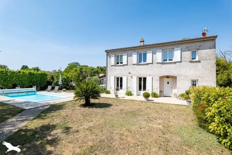 Maison à vendre, 220m², Matha