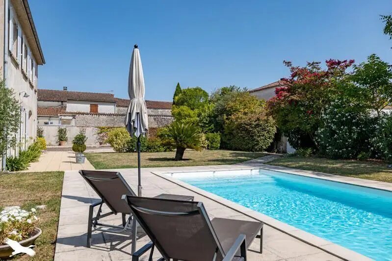 Maison à vendre, 220m², Matha