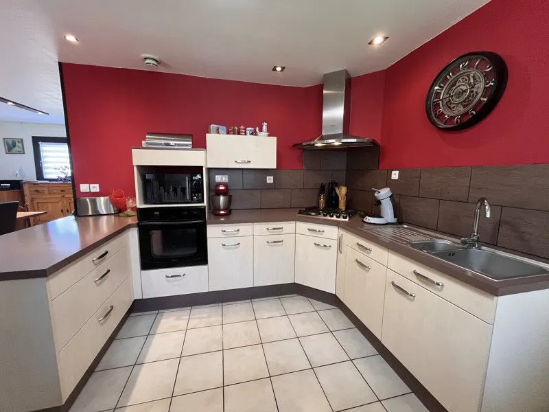 Maison à vendre, 101m², Châteaulin