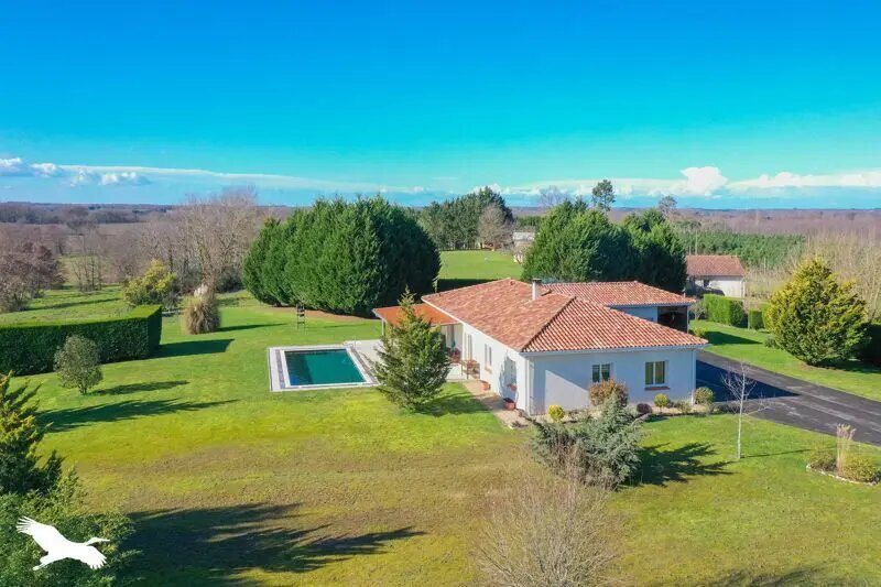 Maison à vendre, 140m², Castelnau-d'Auzan