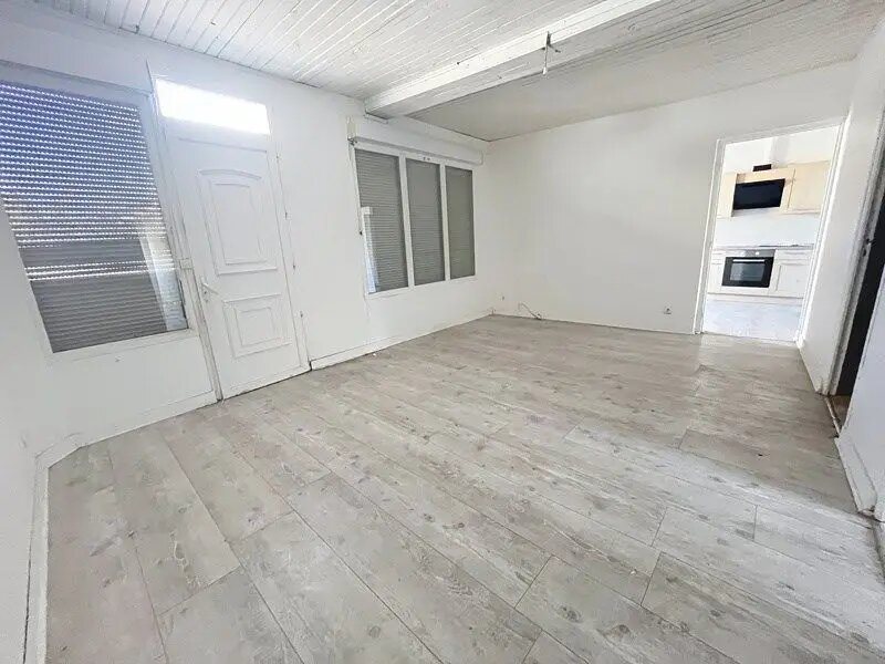 Maison à vendre, 201m², Saint-Aigulin