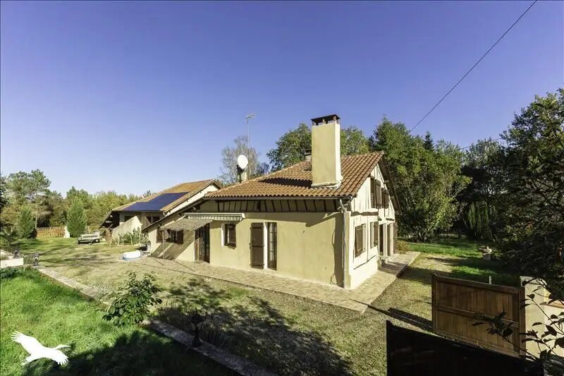 Maison à vendre, 180m², Larée