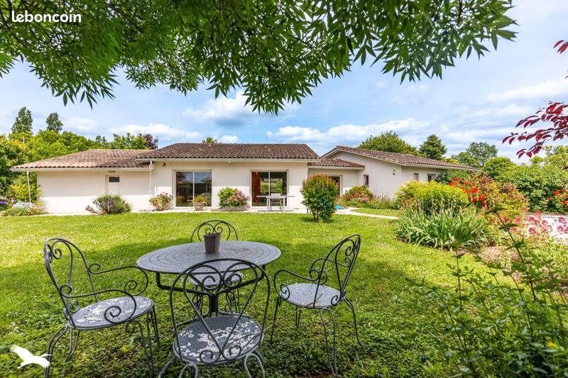 Maison à vendre, 135m², Monbalen