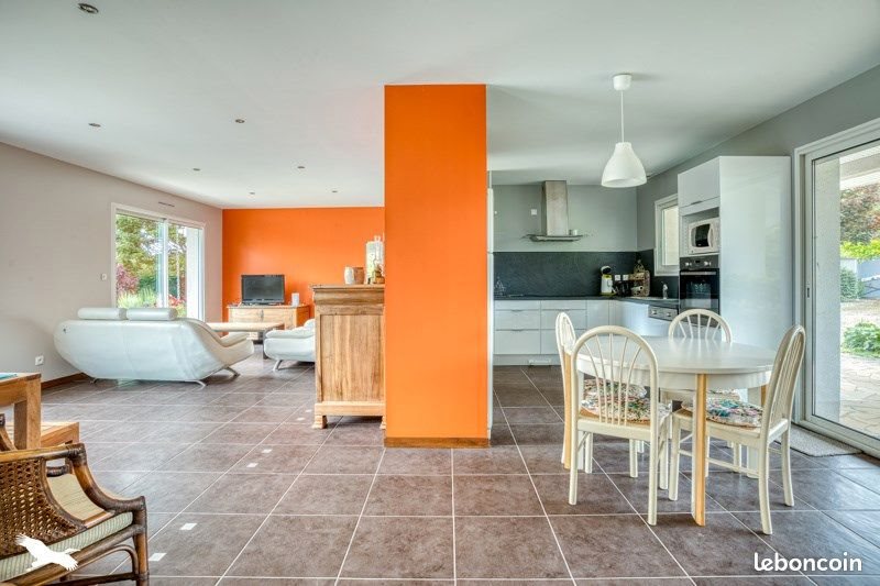 Maison à vendre, 135m², Monbalen