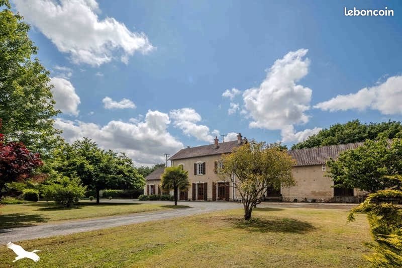 Maison à vendre, 245m², Verteuil-sur-Charente
