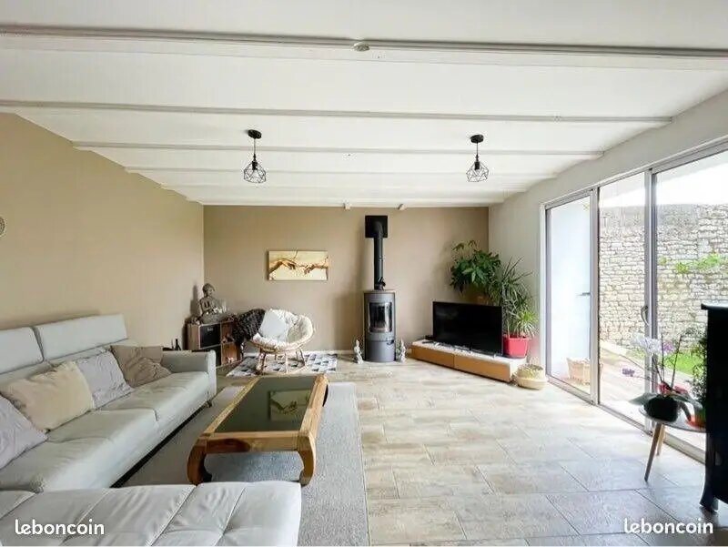 Maison à vendre, 125m², Thairé