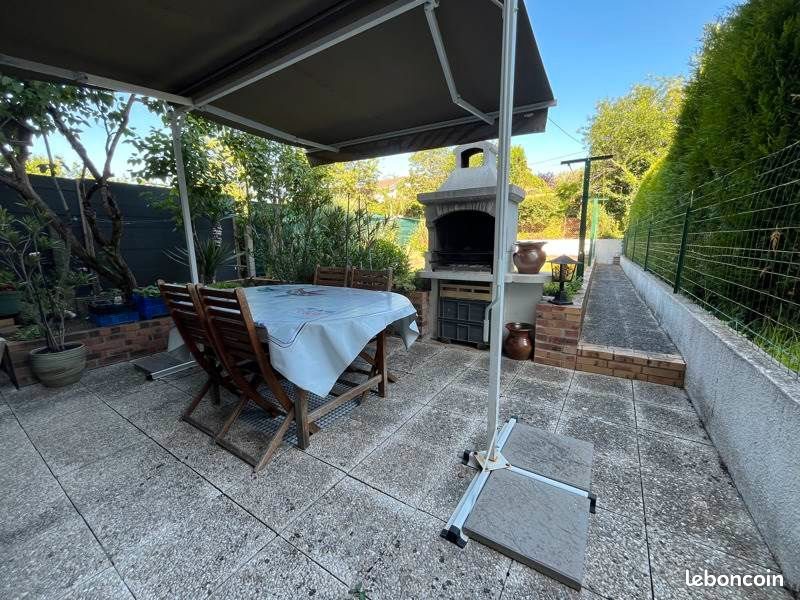 Maison à vendre, 105m², Saint-Germain-du-Puy