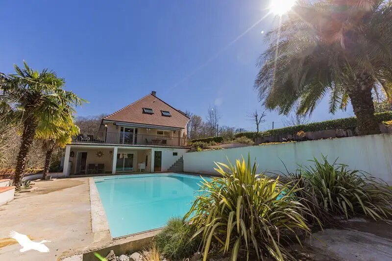 Maison à vendre, 178m², Gan
