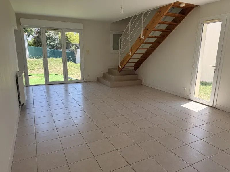 Maison à vendre, 106m², Saint-Vivien